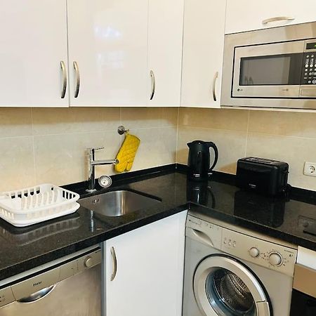Flat On The Paseo Maritamo! Apartment Estepona Ngoại thất bức ảnh