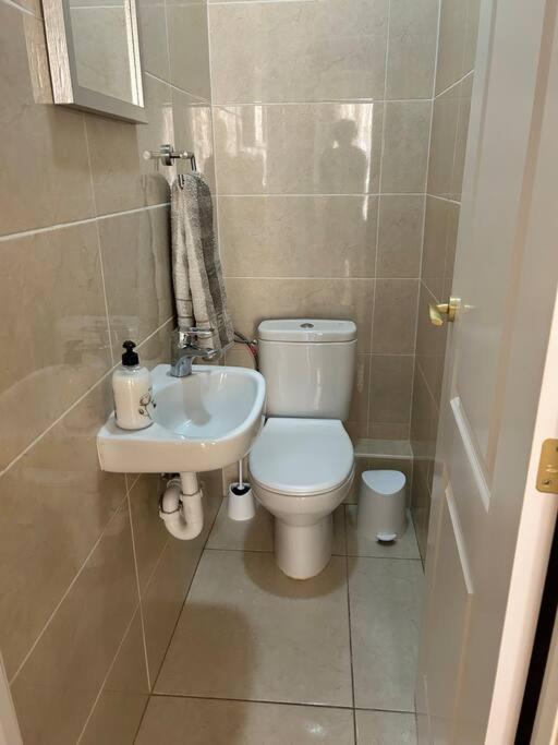 Flat On The Paseo Maritamo! Apartment Estepona Ngoại thất bức ảnh